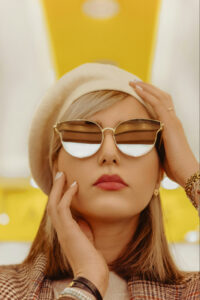 Read more about the article Minimalist vs maximalist fashion: how to identify your style